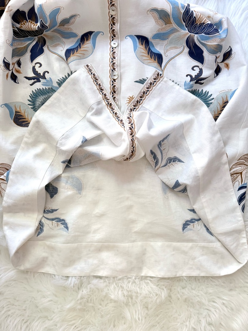 FARM Rio White Maxi Dress with Blue and Gold Floral Embroidery - Picture 14 of 16